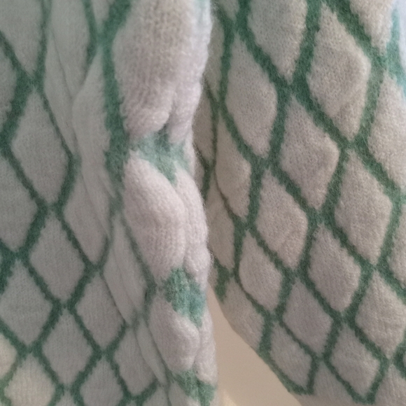 Asos Topshop knitted diamond cardi in ivory and green Size 4-6 - Picture 10 of 13
